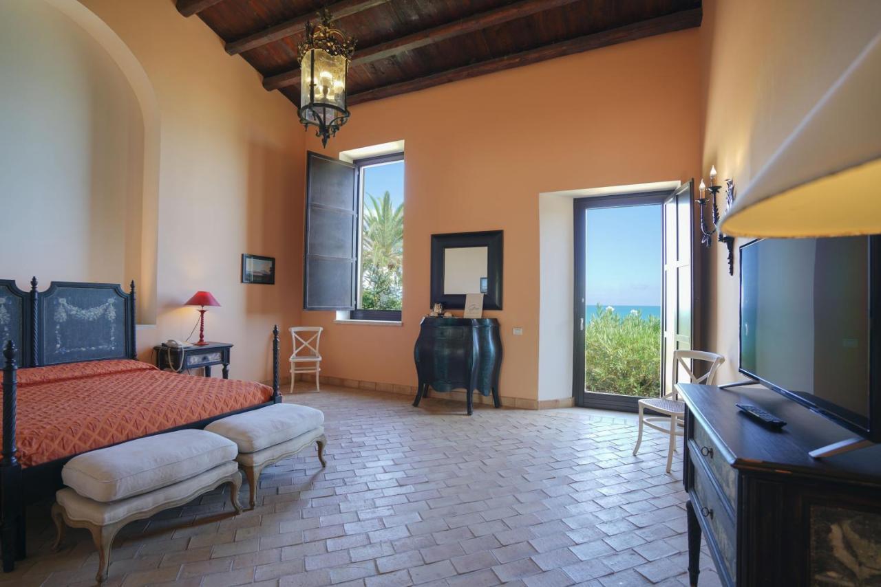 Falconara Resort & Spa Butera Buitenkant foto